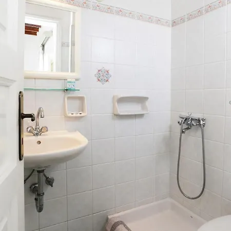 Morfoula's Aparthotel 2*
